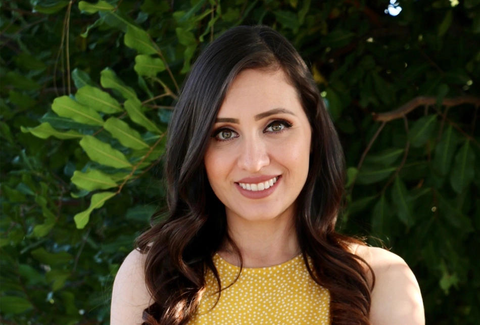 Amanda Flores, MS LMFT.