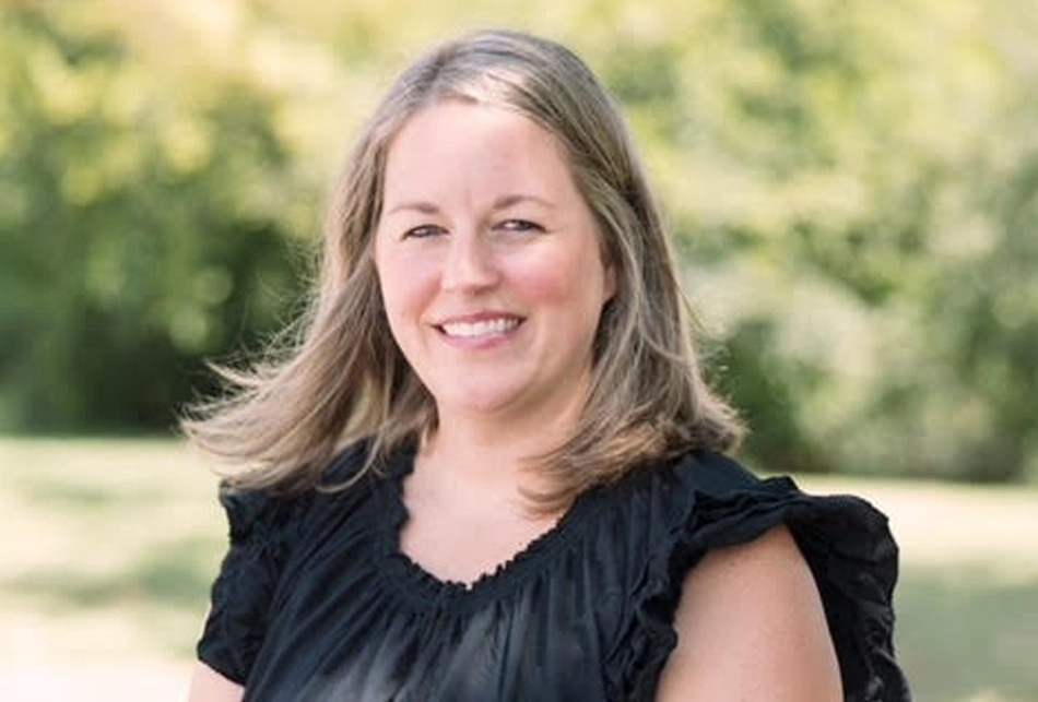 Erin Razook, Infant Feeding Expert.